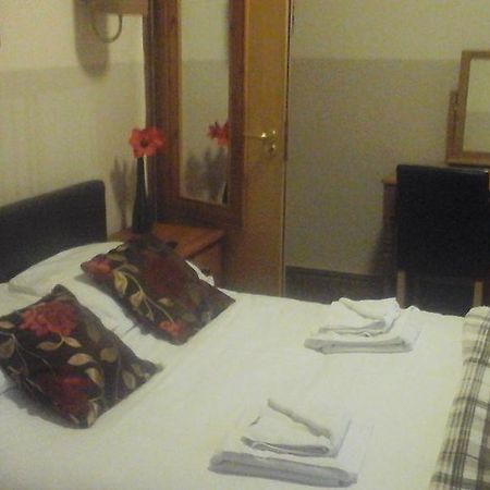 Dillwyn'S Hotel Pontardawe Exterior foto